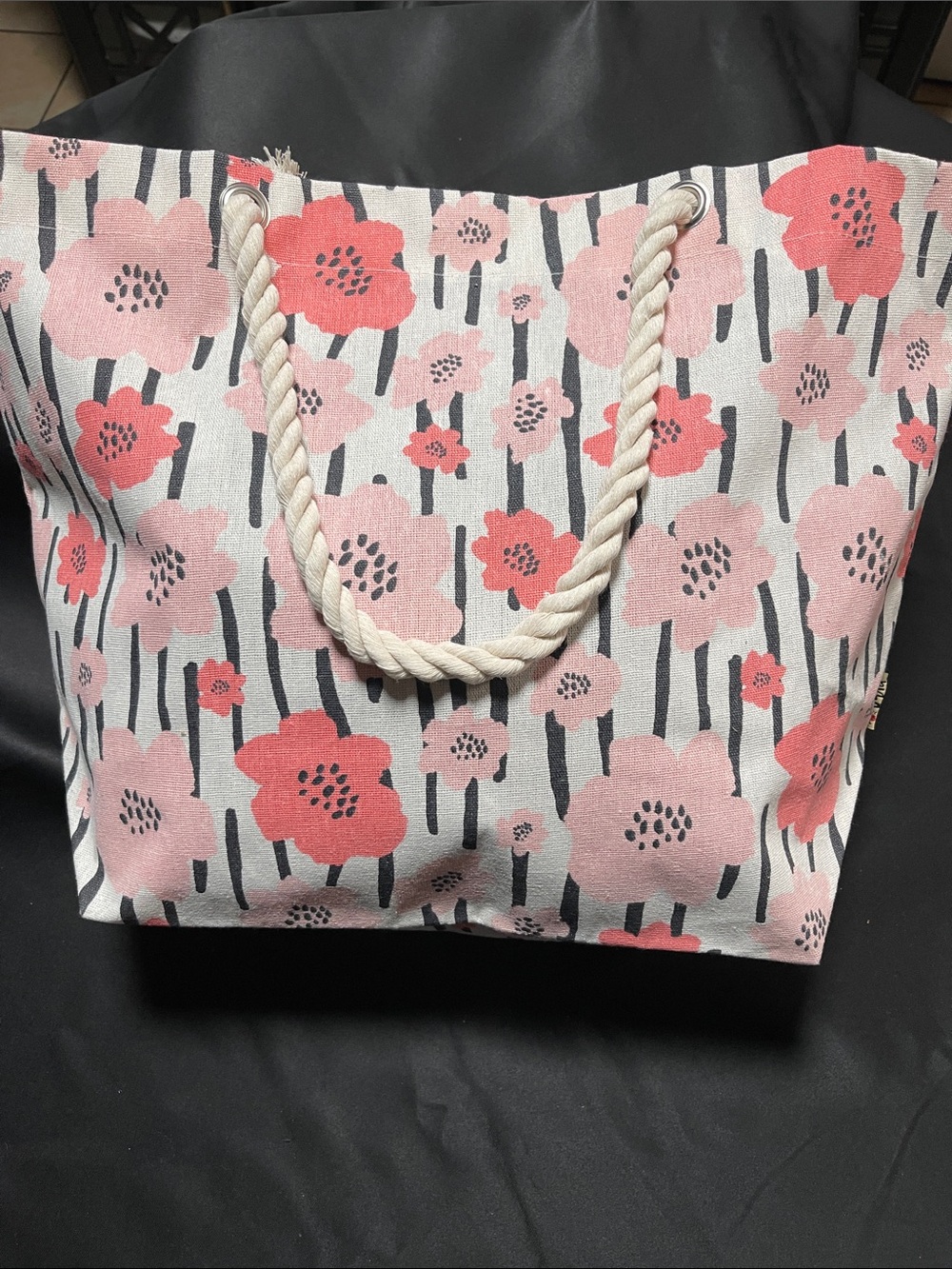 Vera floral Canvas Tote Bag with Rope Handles - Pink Coral
